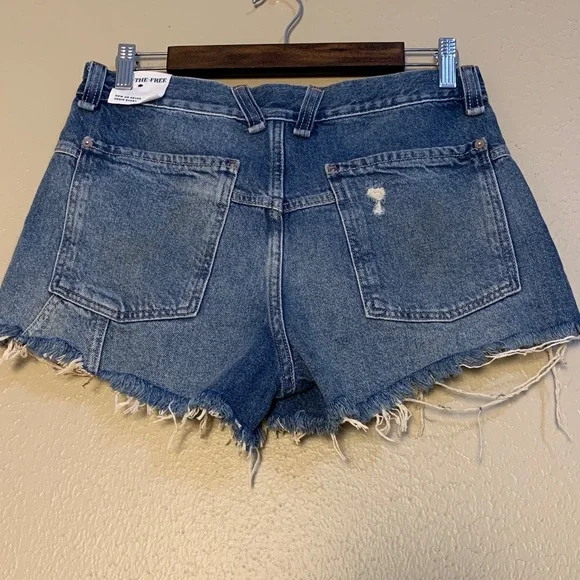 New We The Free Now or Never Denim Blue Frayed Jean Shorts Westend Size 27 - Picture 7 of 13